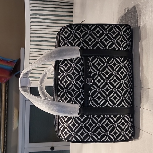 Michael Kors MD duffle satchel - Picture 1 of 4